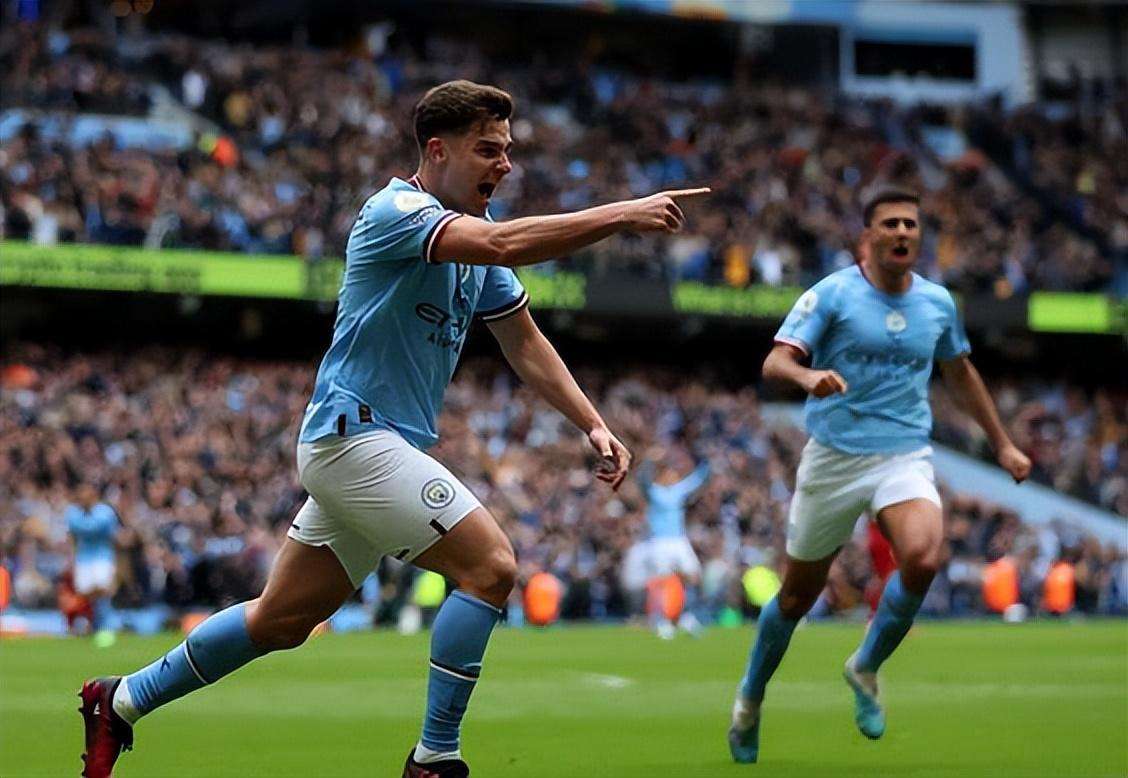 前场二点球 前场二点球